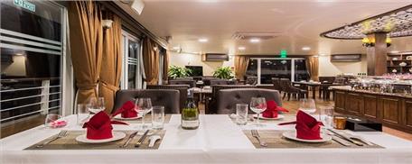 Du thuyền 5 Sao Mon Cheri